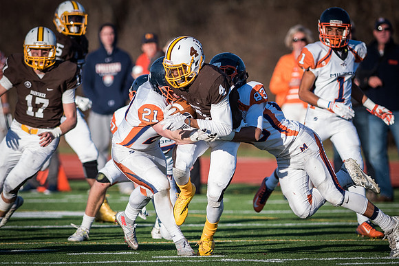 football_nepsac15_wkl_0617