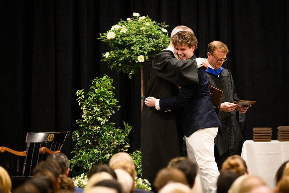 graduation25_diploma_wkl1_4913