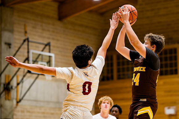 basketball_jv_2024-120-07_ah_0081