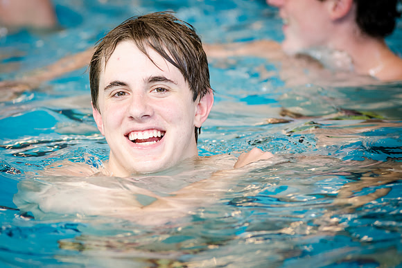pool_firstsplash_wkl_0800