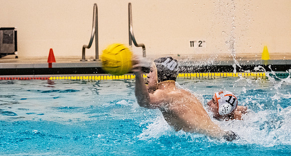 waterpolo_liquidfour19_gm3_dburns_1459
