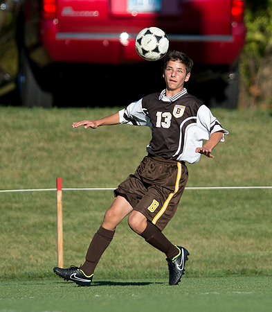 homecoming14_soccer_3rdsbrown_db_9571