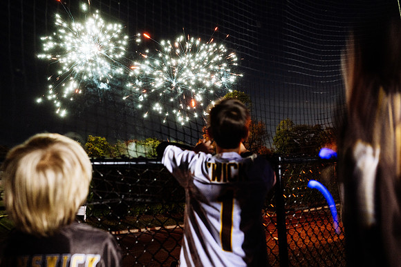 hc24_fireworks_jk_4244