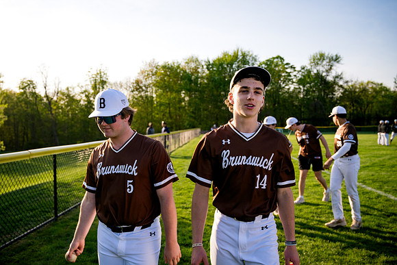 baseball_2025-05-01_ah_0363