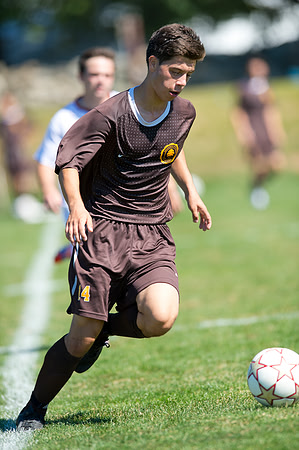 homecoming14_soccer_db_0159