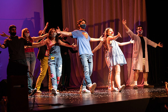 godspell_us_castgogo2_gh_0254