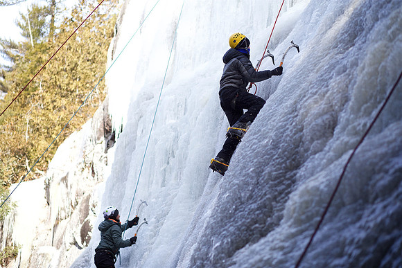 campdudley16_iceclimbing_bd_5912