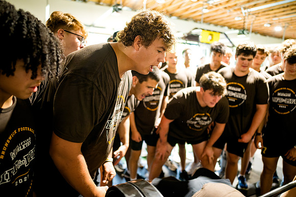 football_liftforlife25_ah_0204