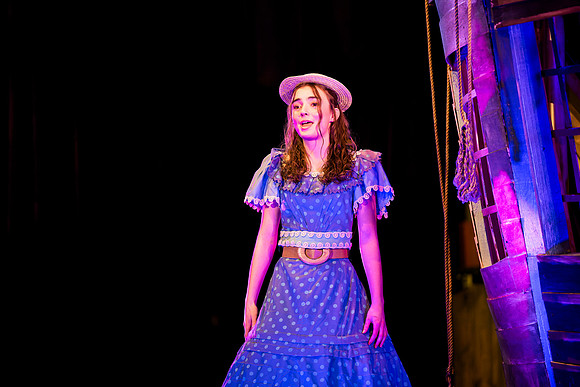 hmspinafore_springmusical25_fri_us_ah_0157