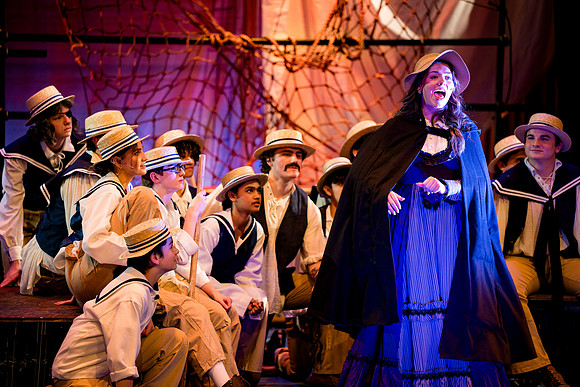 hmspinafore_springmusical25_sat2_us_ah_0028