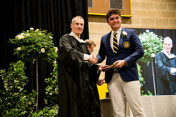 graduation25_diploma_ah_0893