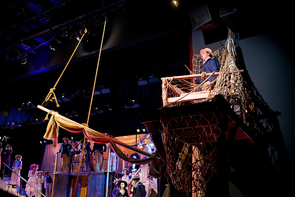 hmspinafore_springmusical25_fri_us_ah_0089