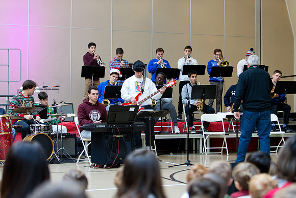 holidayconcert18_mkras_0143