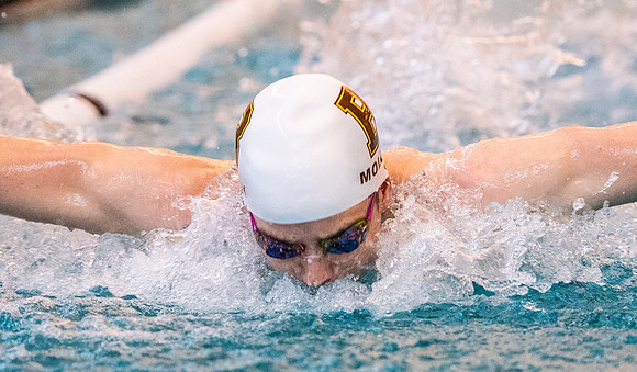 swimming_2018_dburns_3309