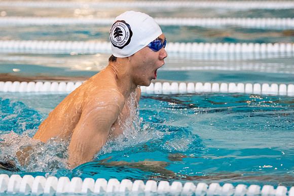 swimming_2018_dburns_3447