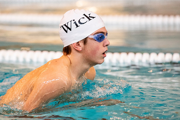 swimming_2018_dburns_3468