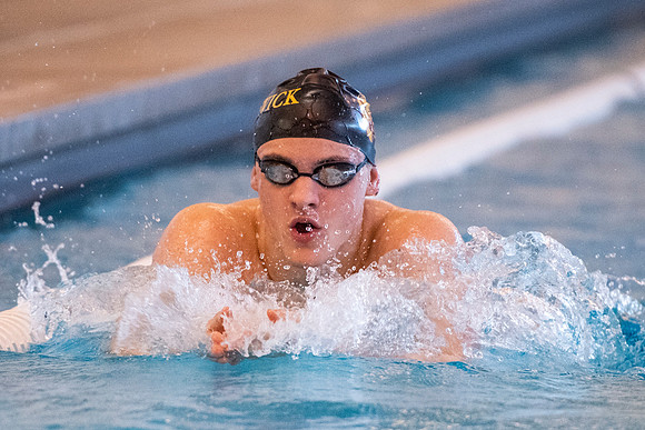 swimming_2018_dburns_3980