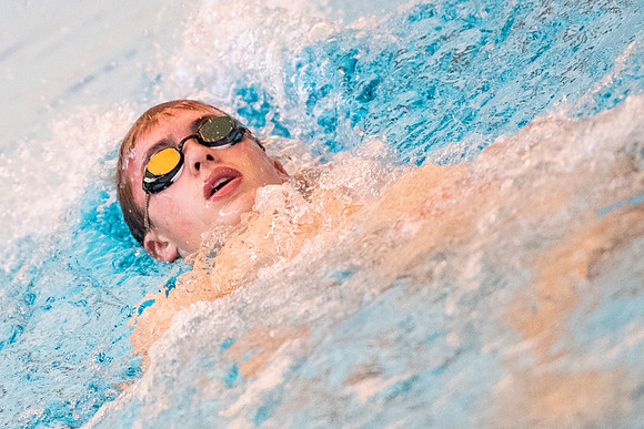swimming_2018_dburns_3333