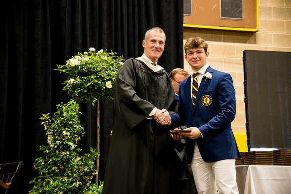 graduation25_diploma_ah_0626