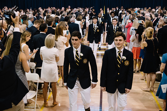 graduation16_hp_9906