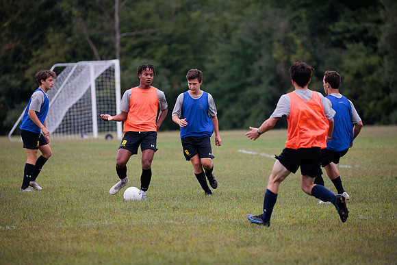 randolphvt2223_tripsoccerpre_scrimmage_bdf2_9449