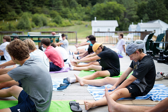 randolphvt2223_tripsoccerpre_yoga_bdf1_8555