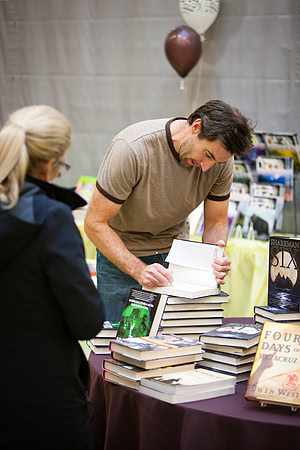 bookfair13_mkras_0033
