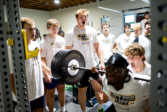 football_2024-08-01_liftforlife_ah_0153