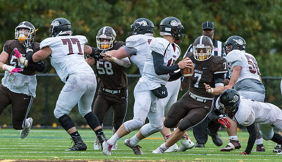 hc16_football_db_4821