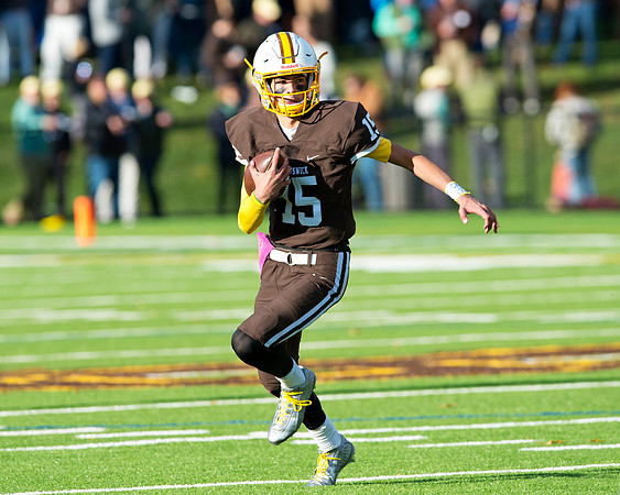 hc15_football_dburns_4056