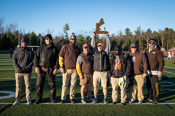 football_nepsac19_wkl8_2132