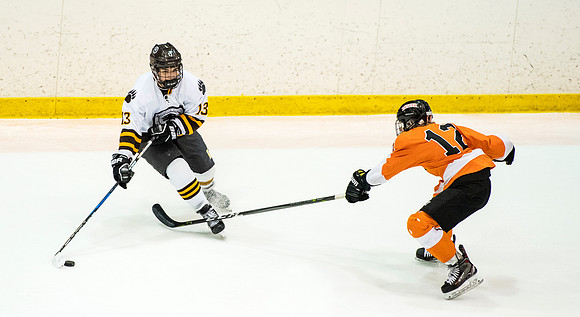 hockey_nepsac18_dburns_7402