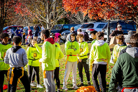 turkeybowl23_us_jfess2_4562