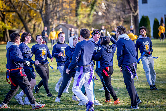 turkeybowl23_us_jfess1_8364