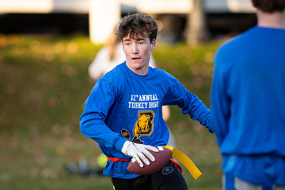 turkeybowl23_wkl1_8338