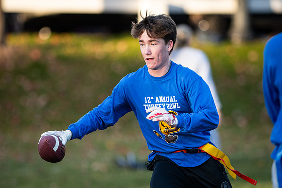turkeybowl23_wkl1_8340
