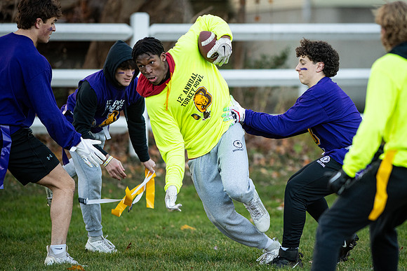 turkeybowl23_wkl1_8436