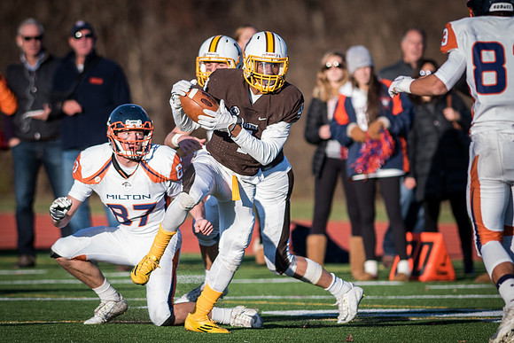 football_nepsac15_wkl_0615