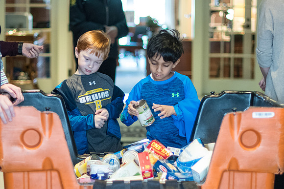 thanksgiving18_fooddrive_ps_wkl_0057