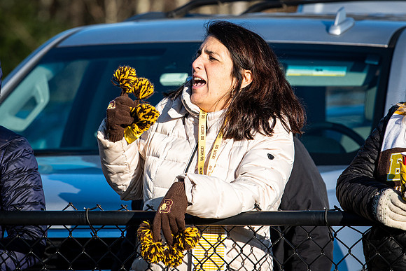 football_nepsac19_wkl5_3145