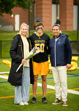 lacrosse_2025-05-13_seniorday_wkl1_8442c