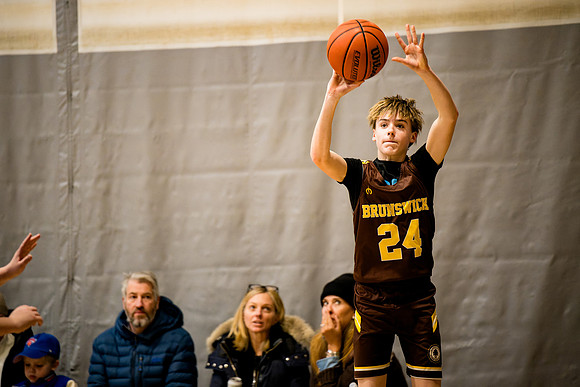basketball_ms8a_2025-01-21_ah_0110