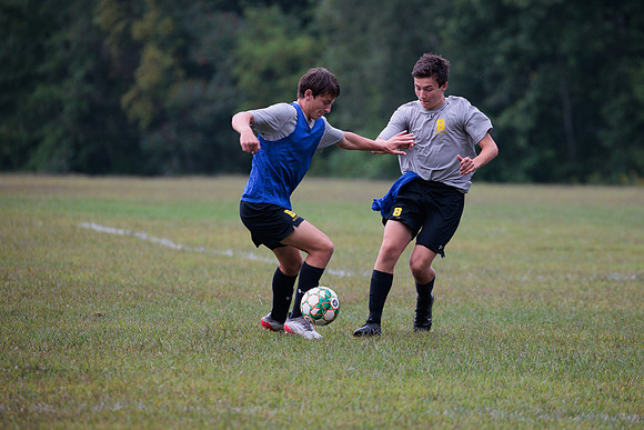 randolphvt2223_tripsoccerpre_scrimmage_bdf2_9144