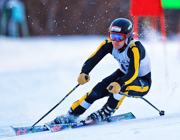 skiing_2016-02-09_dburns_8375