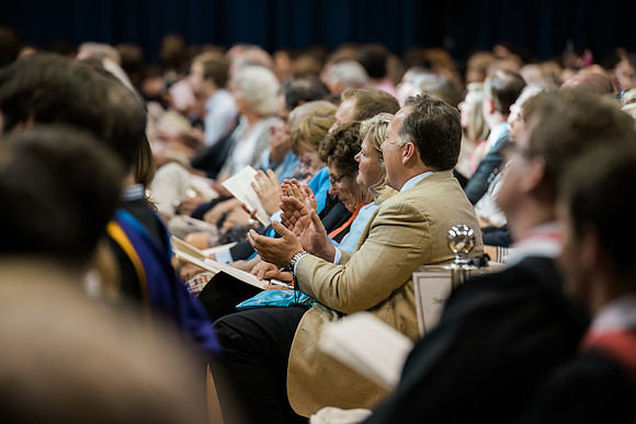 graduation15_hp_3529