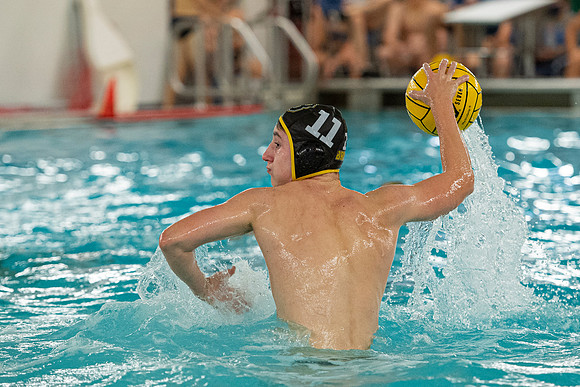 waterpolo_2021-10-09_varsitya_dburns_4534