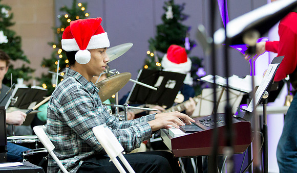 holidayassembly_5311