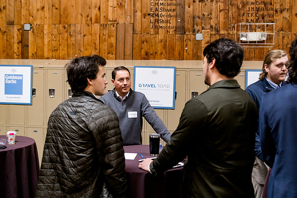 careercenter_tablenetworking23_ah_0054