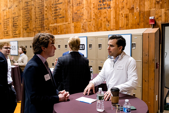 careercenter_tablenetworking23_ah_0093