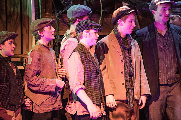 oliver_wintermusical18_us2_dburns_6228